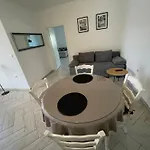 La Apartman Zára