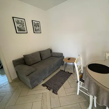 拉维塔公寓 公寓 扎达尔