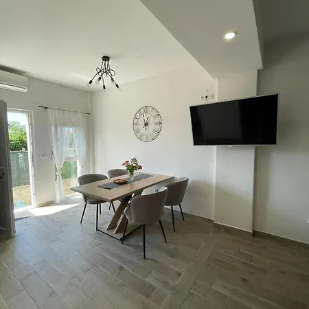 公寓 拉维塔公寓 扎达尔