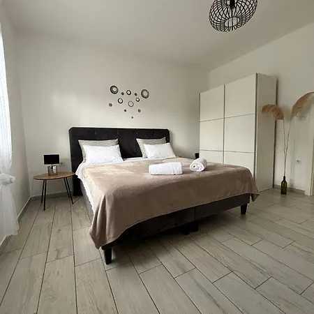 La Apartamento *