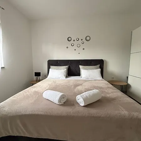 La Apartamento *