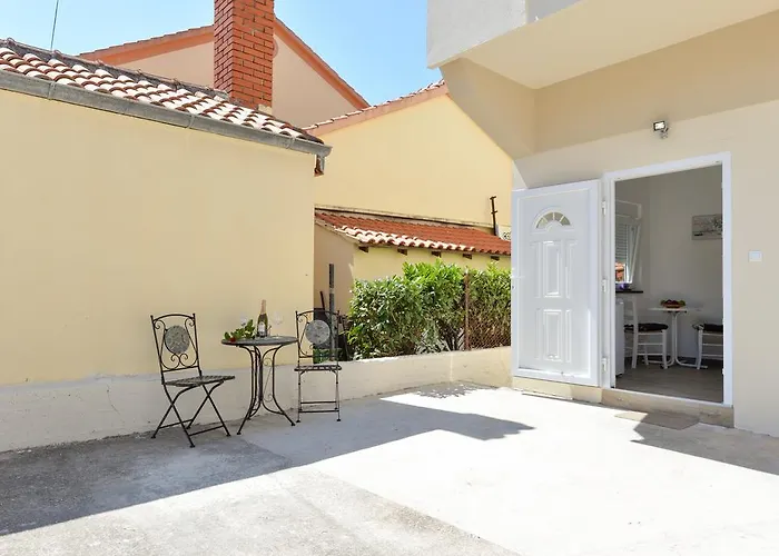 Апартаменти La