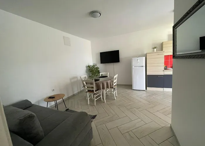 La Апартаменти