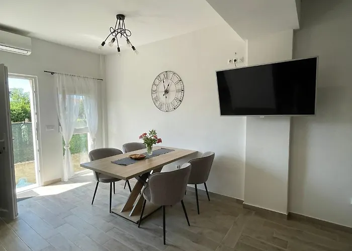 Апартаменти La Задар